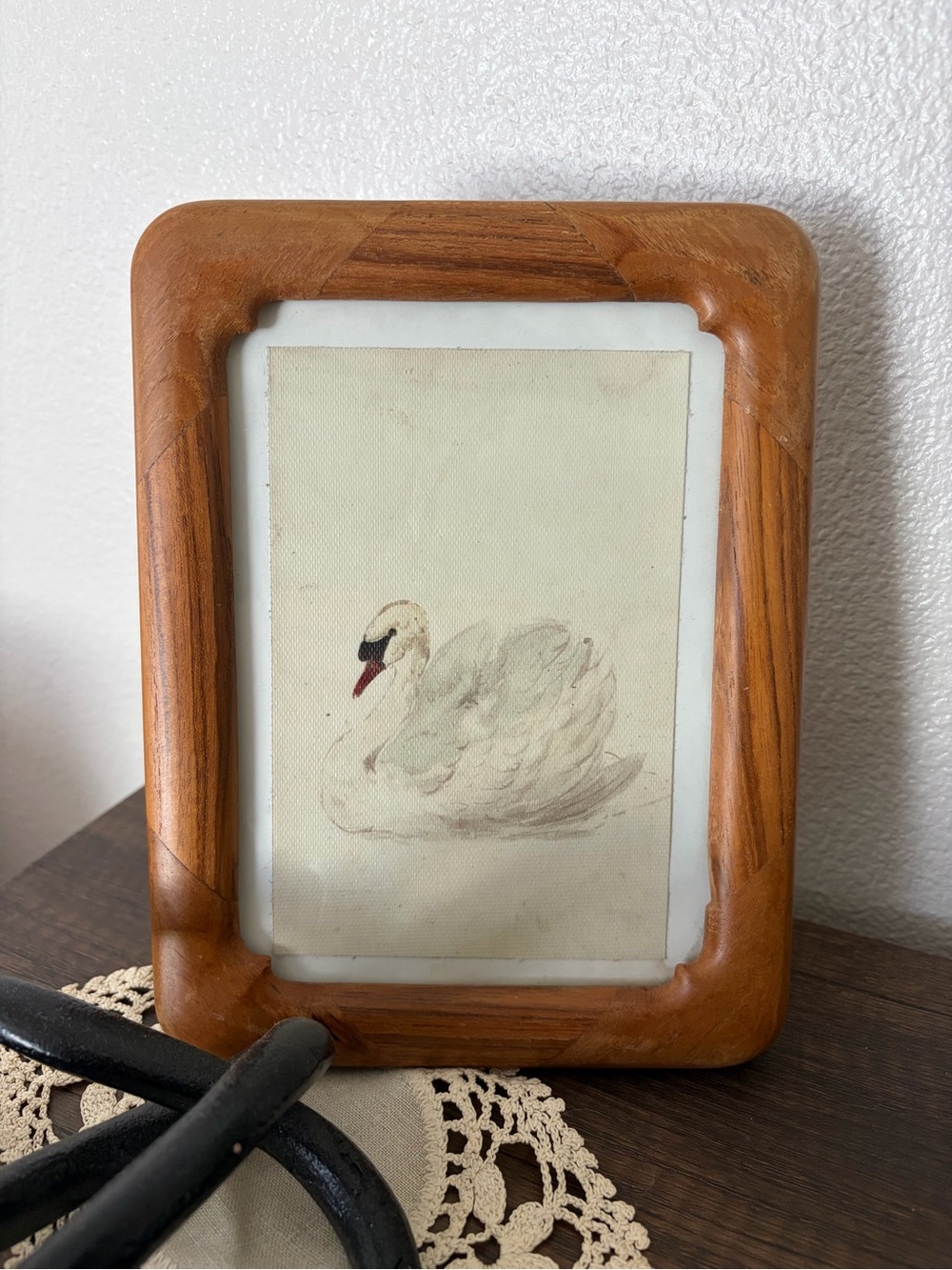 Vintage Wooden Picture Frame with Swan Canvas 6.25”x 8.25”